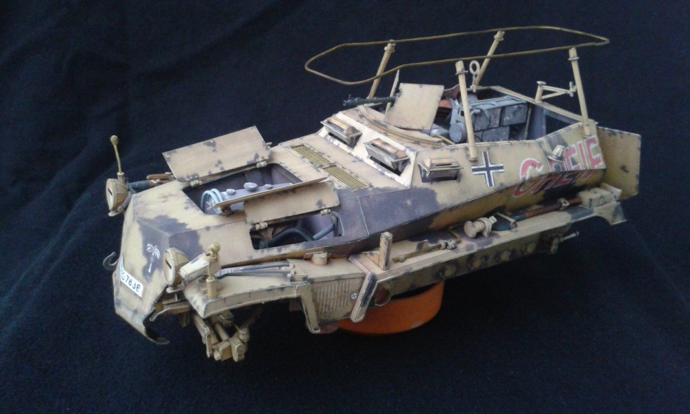Sd. Kfz. 250/3 (Plná velikost v novém okně) Sd. Kfz. 250/3