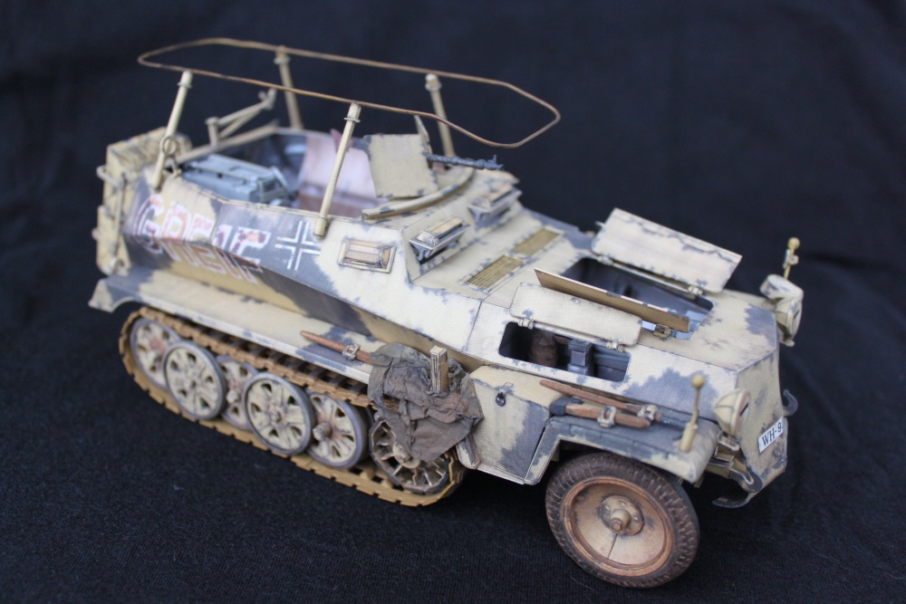 Sd. Kfz. 250/3 (Plná velikost v novém okně) Sd. Kfz. 250/3