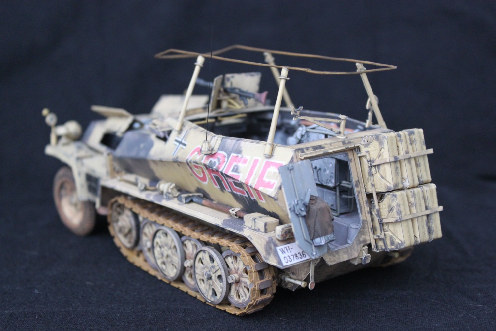 Sd. Kfz. 250/3 (Plná velikost v novém okně) Sd. Kfz. 250/3