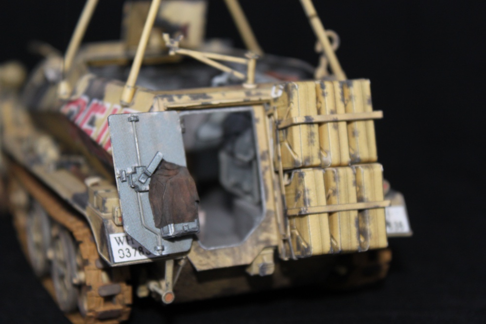 Sd. Kfz. 250/3 (Plná velikost v novém okně) Sd. Kfz. 250/3