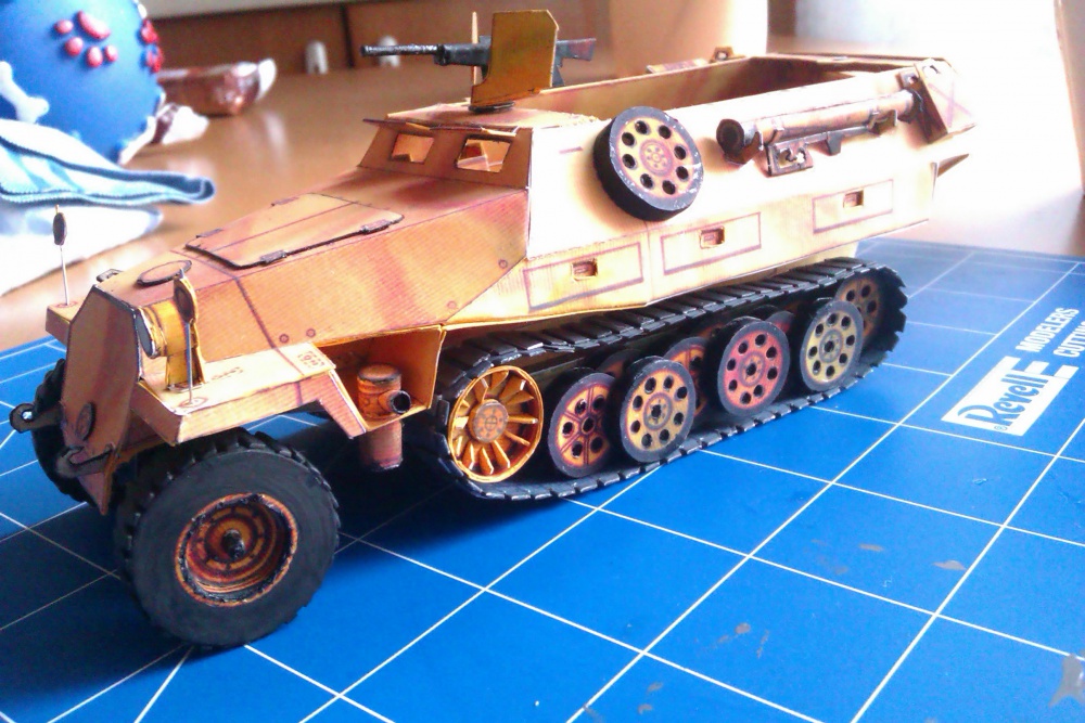 Sdkfz 251/1 provedení D (Plná velikost v novém okně) Sdkfz 251/1 provedení D