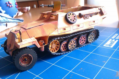 Sdkfz 251/1 provedení D Sdkfz 251/1 provedení D