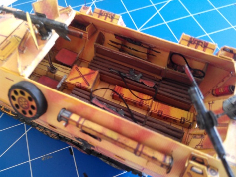 Sdkfz 251/1 provedení D Sdkfz 251/1 provedení D