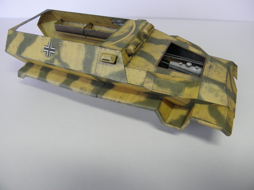 Sd.Kfz.251/7 Ausf.C PIONIER (Plná velikost v novém okně) Sd.Kfz.251/7 Ausf.C PIONIER