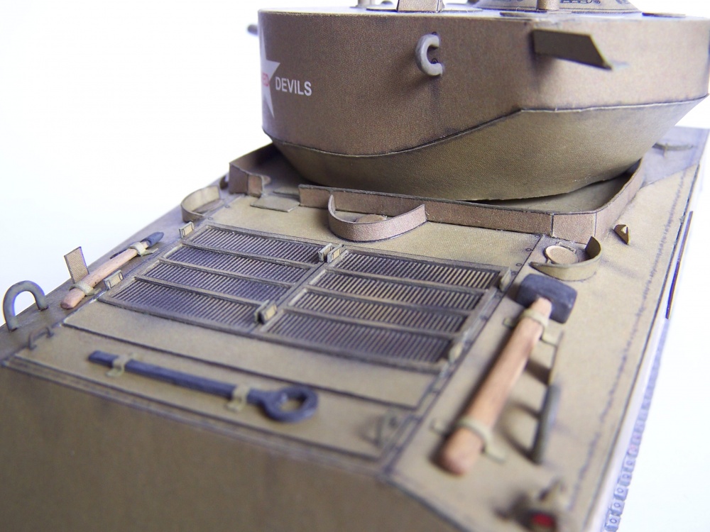 Sherman M4A3E2 Jumbo (Plná velikost v novém okně) Sherman M4A3E2 Jumbo