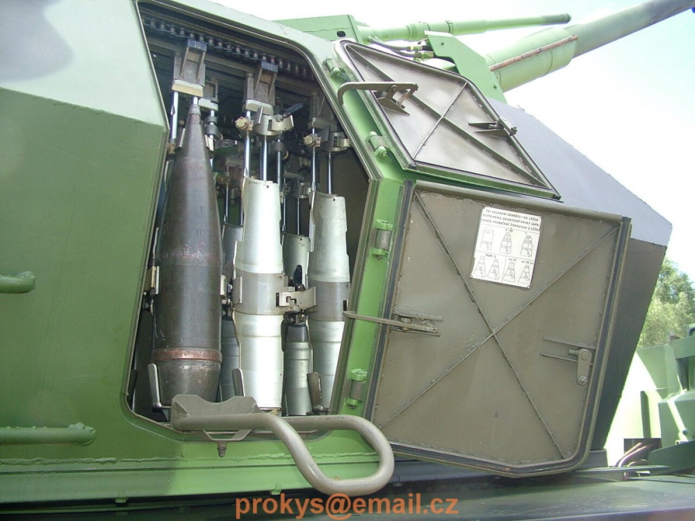 ShKH vz. 77 DANA
