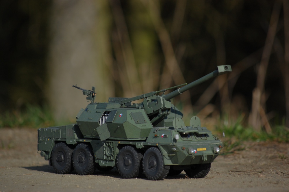 ShKH vz.77 DANA (Plná velikost v novém okně) ShKH vz.77 DANA
