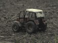 Sil�n� j�ma a vyb�ra� st�belnat�ch hmot a Zetor 7745