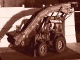 Sil�n� j�ma a vyb�ra� st�belnat�ch hmot a Zetor 7745