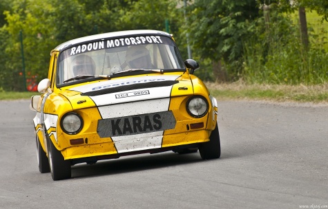 �koda 100 typ 722 - Kar�sek, Hrub�