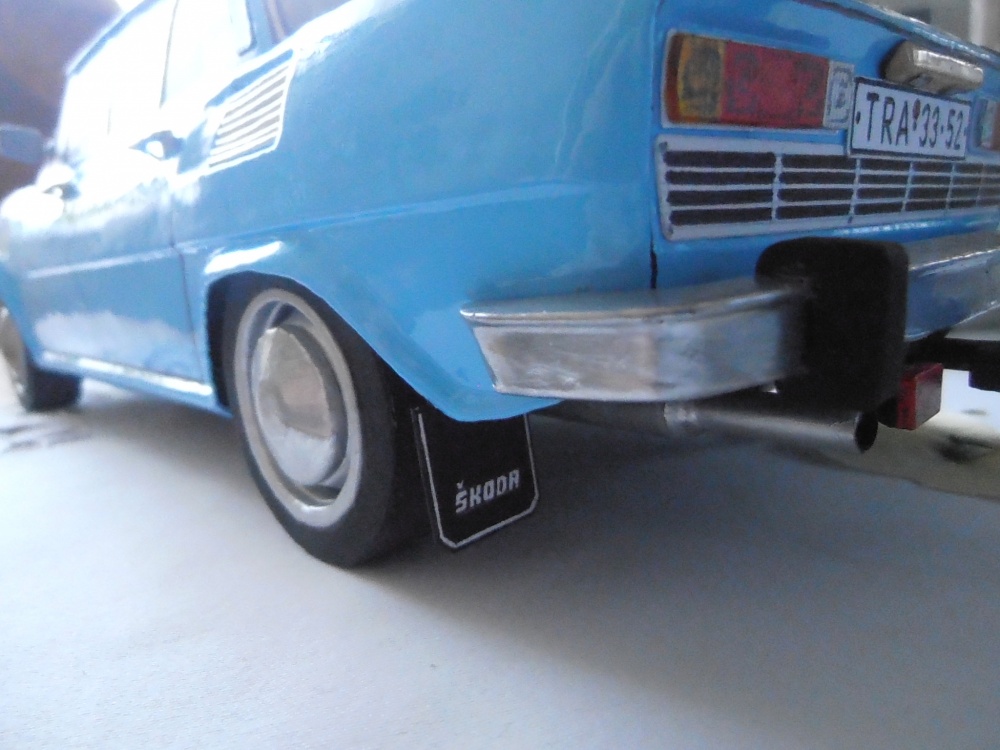 �koda 100L s p��v�sn�m voz�kem