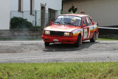 �koda 130 LR Gar� Racing