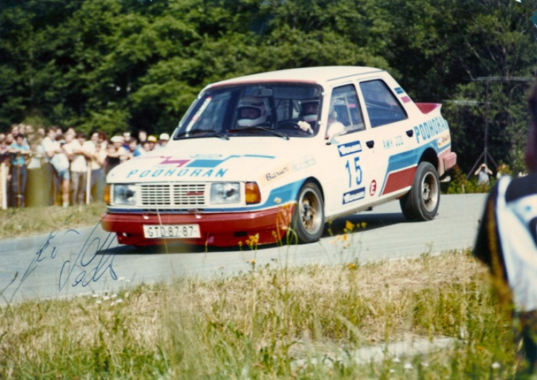 Škoda 130 LR (Plná velikost v novém okně) Škoda 130 LR