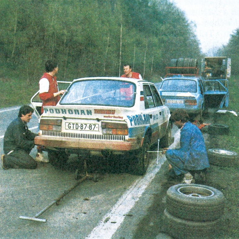 Škoda 130 LR (Plná velikost v novém okně) Škoda 130 LR