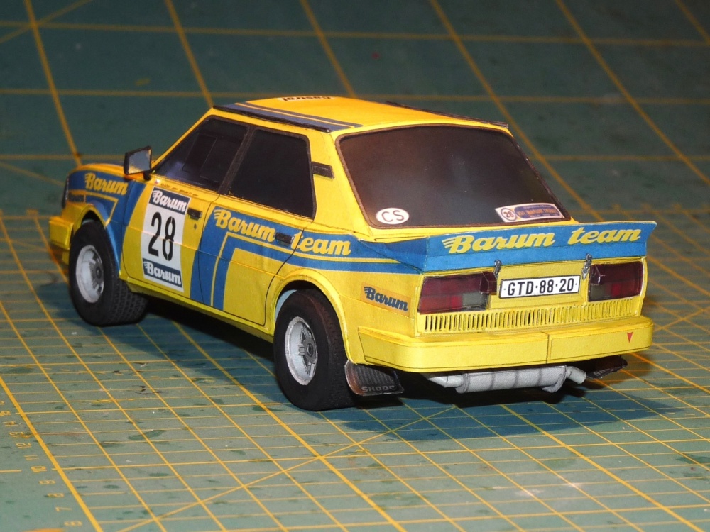 Škoda 130 LR (Plná velikost v novém okně) Škoda 130 LR