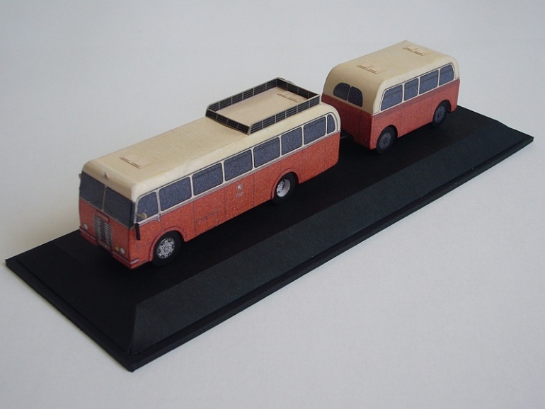 Škoda 706 RO a přívěs B 40 (Plná velikost v novém okně) Škoda 706 RO a přívěs B 40