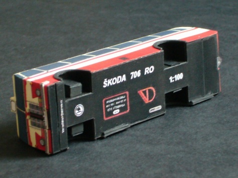 �koda 706 RO m�stsk� verze (1953) + diorama