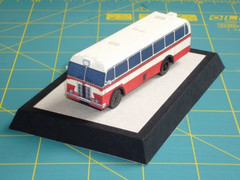 �koda 706 RO m�stsk� verze (1953) + diorama