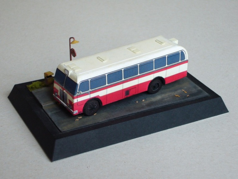 �koda 706 RO m�stsk� verze (1953) + diorama
