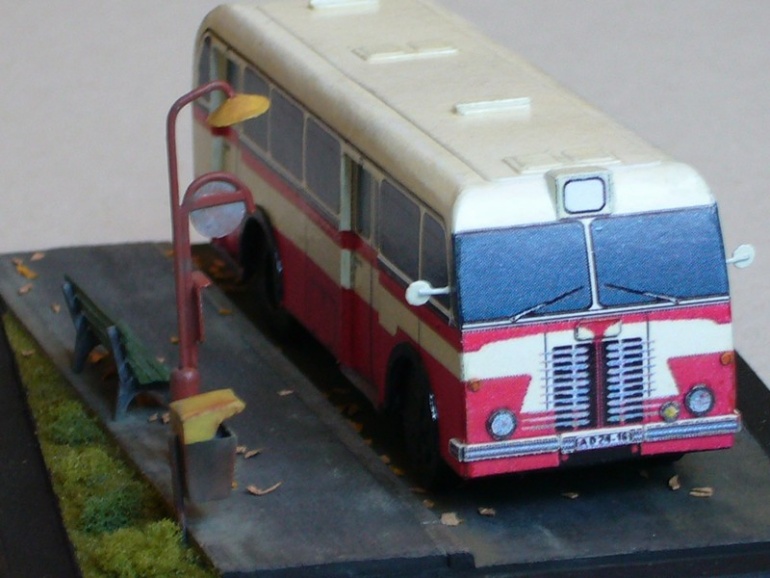 �koda 706 RO m�stsk� verze (1953) + diorama