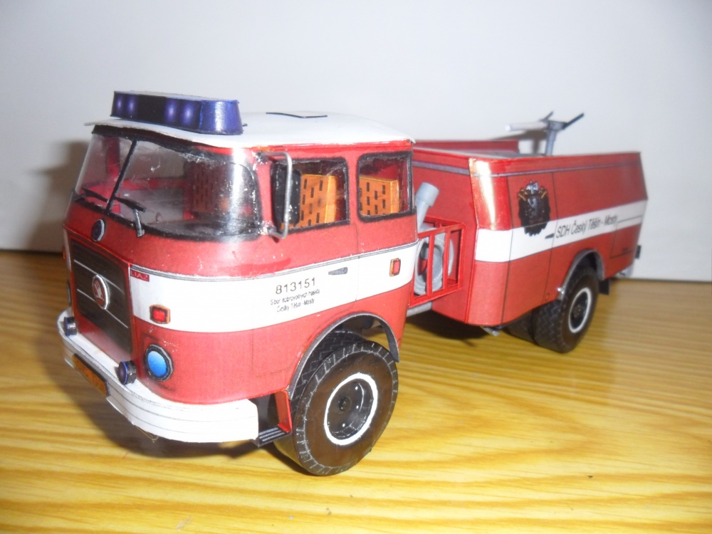 ŠKODA 706 RTHP CAS 25 (Plná velikost v novém okně) ŠKODA 706 RTHP CAS 25