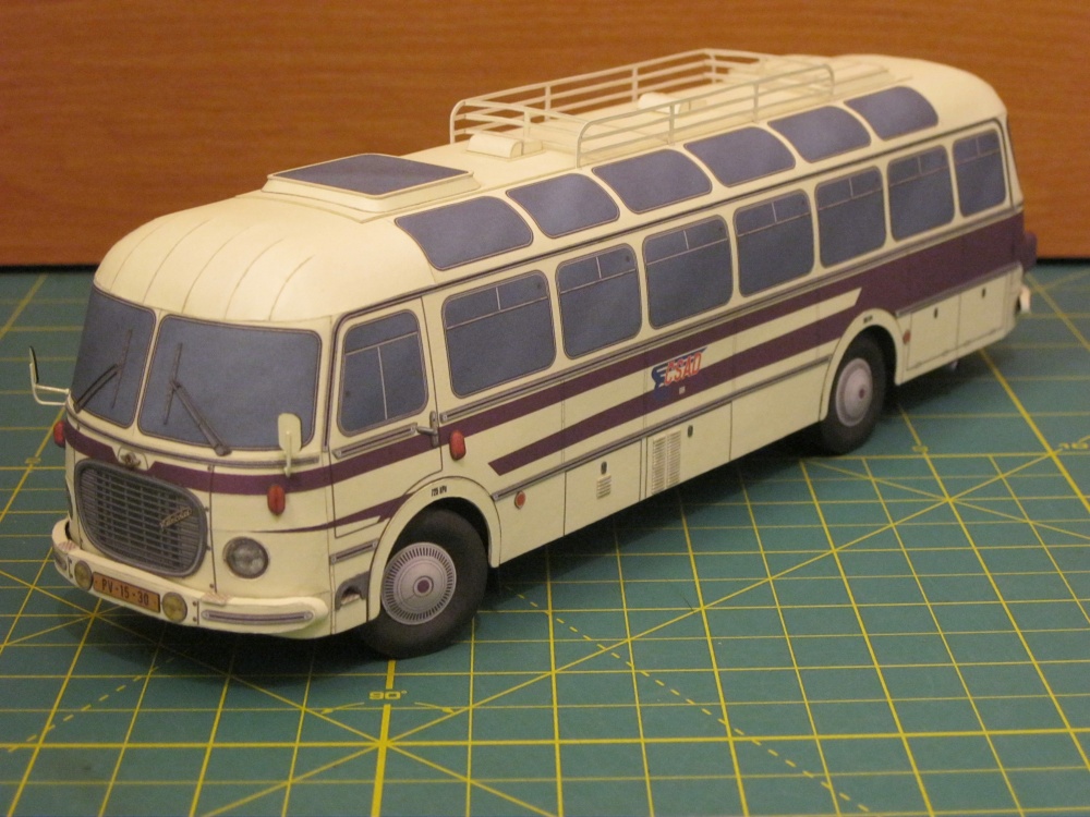 Škoda 706 RTO LUX (Plnďż˝ velikost v novďż˝m oknďż˝) Škoda 706 RTO LUX
