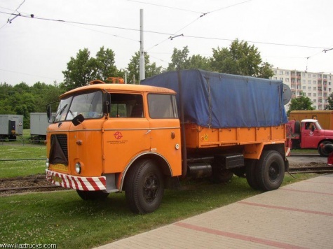 ŠKODA 706 RTS 1 ŠKODA 706 RTS 1