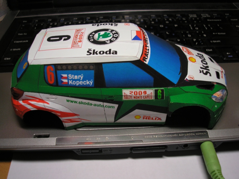 Škoda Fabia S2000 (Plná velikost v novém okně) Škoda Fabia S2000