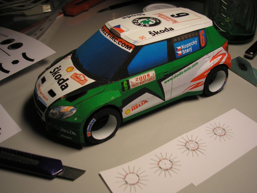 Škoda Fabia S2000 (Plná velikost v novém okně) Škoda Fabia S2000