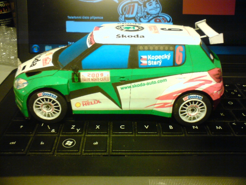 Škoda Fabia S2000 (Plná velikost v novém okně) Škoda Fabia S2000