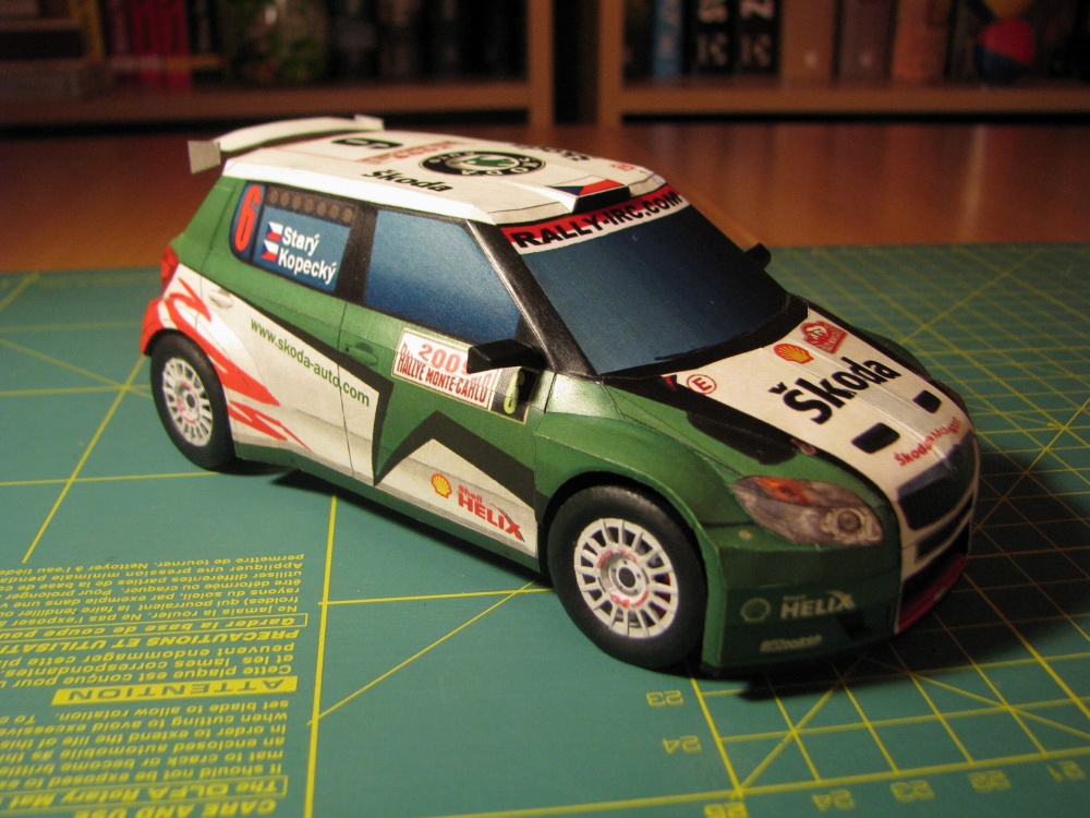 Škoda Fabia S2000 (Plná velikost v novém okně) Škoda Fabia S2000