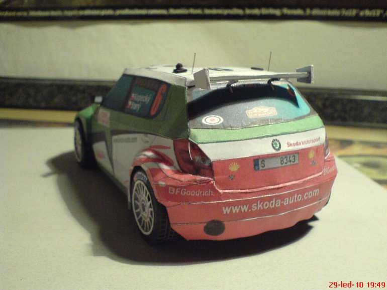 Škoda Fabia S2000 (Plná velikost v novém okně) Škoda Fabia S2000