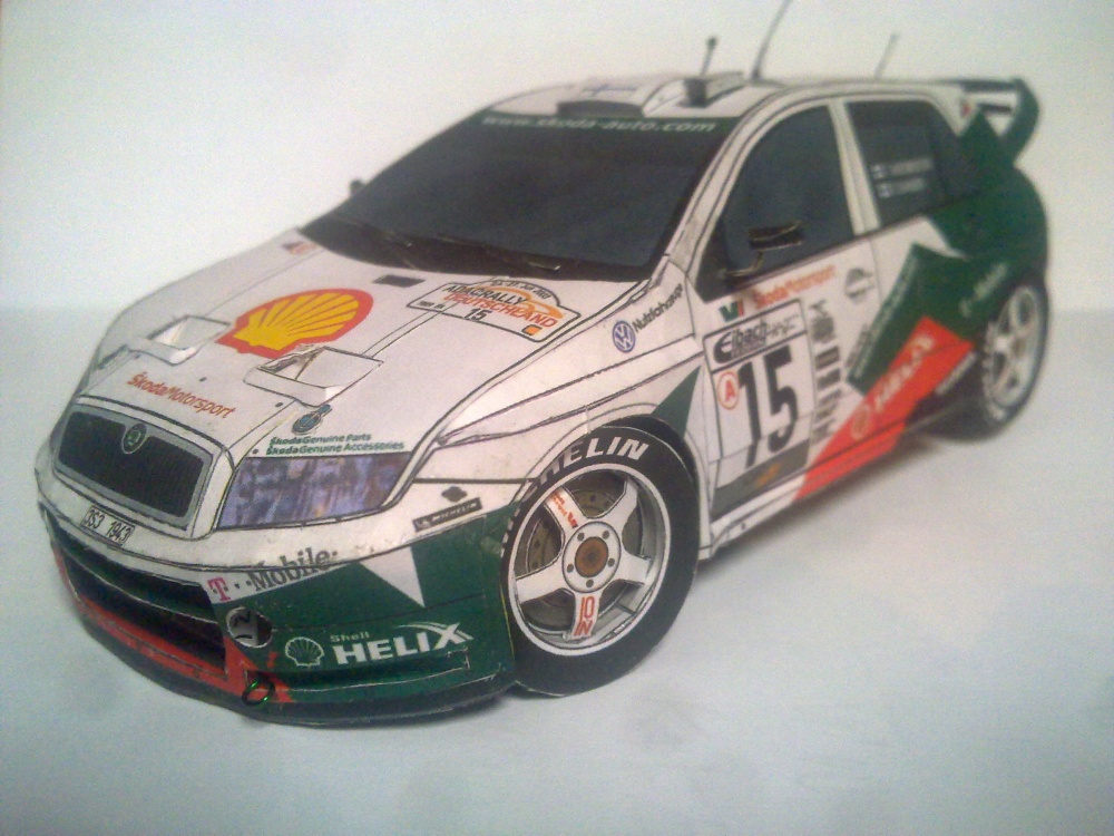 Škoda Fabia WRC (Plná velikost v novém okně) Škoda Fabia WRC