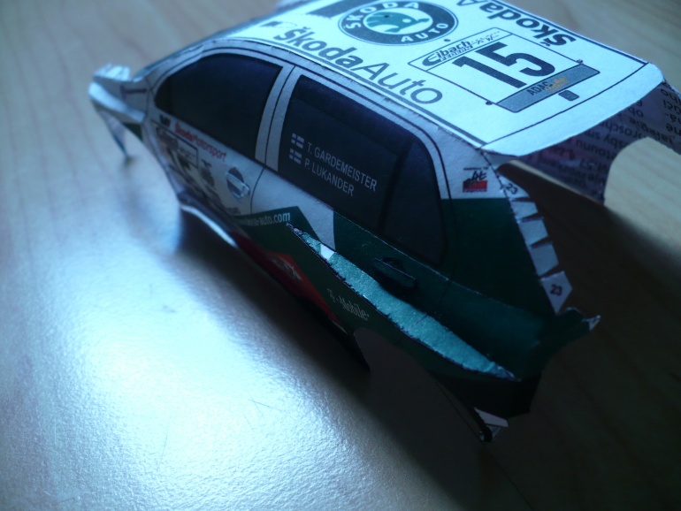 Škoda Fabia WRC (Plná velikost v novém okně) Škoda Fabia WRC