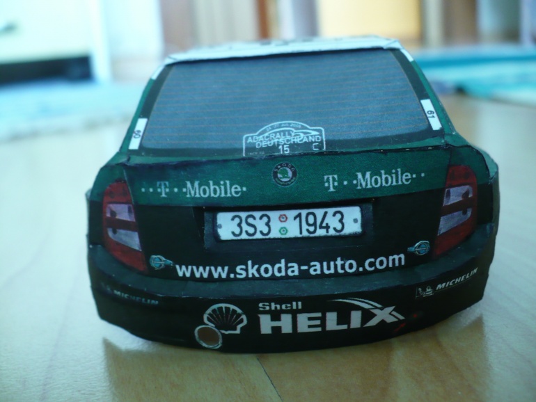 Škoda Fabia WRC (Plná velikost v novém okně) Škoda Fabia WRC