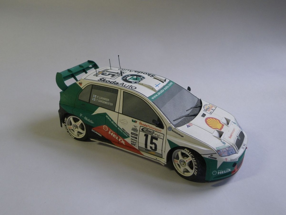 Škoda Fabia WRC Sweden 2005 (Plná velikost v novém okně) Škoda Fabia WRC Sweden 2005