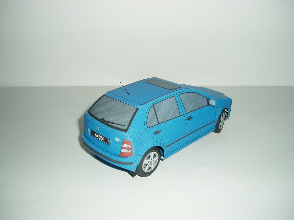 Škoda FABIE (Plnďż˝ velikost v novďż˝m oknďż˝) Škoda FABIE