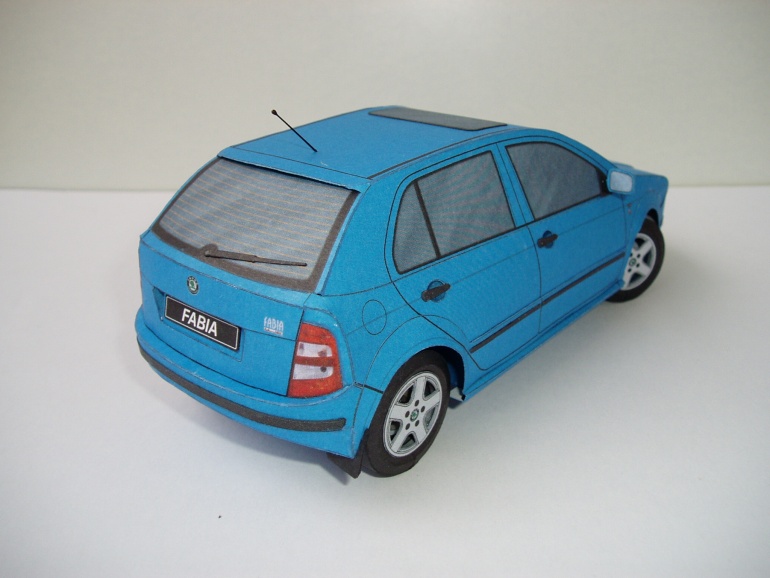 Škoda FABIE (Plná velikost v novém okně) Škoda FABIE
