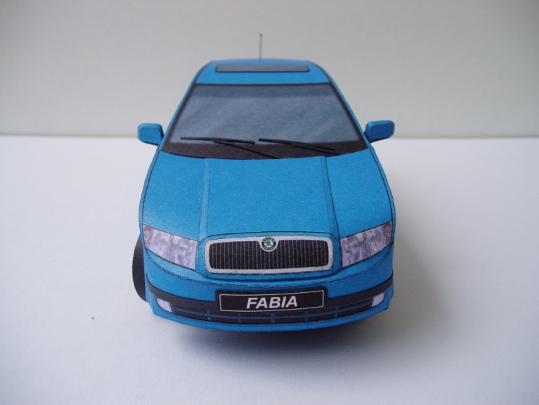 Škoda FABIE (Plná velikost v novém okně) Škoda FABIE