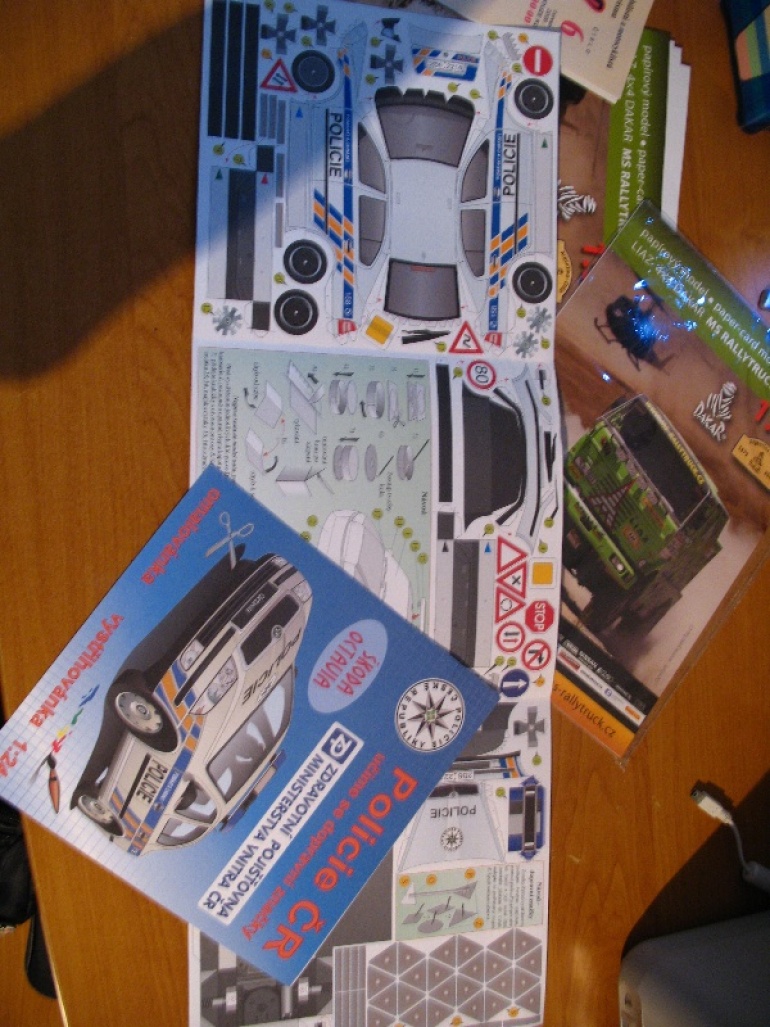 �koda Oct�via  Policie �R