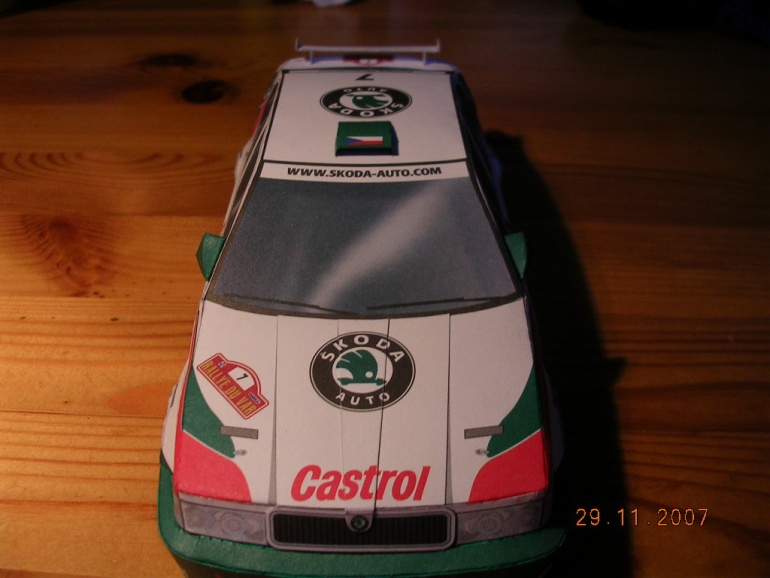 Škoda Octavia Kit Car (Plná velikost v novém okně) Škoda Octavia Kit Car