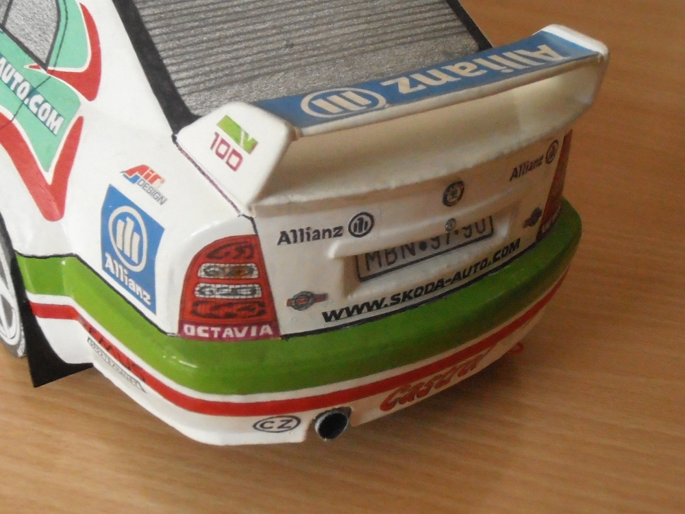 Škoda Octavia WRC (Plná velikost v novém okně) Škoda Octavia WRC