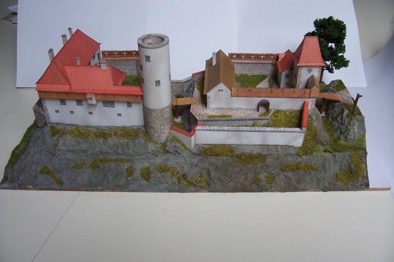 Skuhrov nad Bělou (Plná velikost v novém okně) Skuhrov nad Bělou