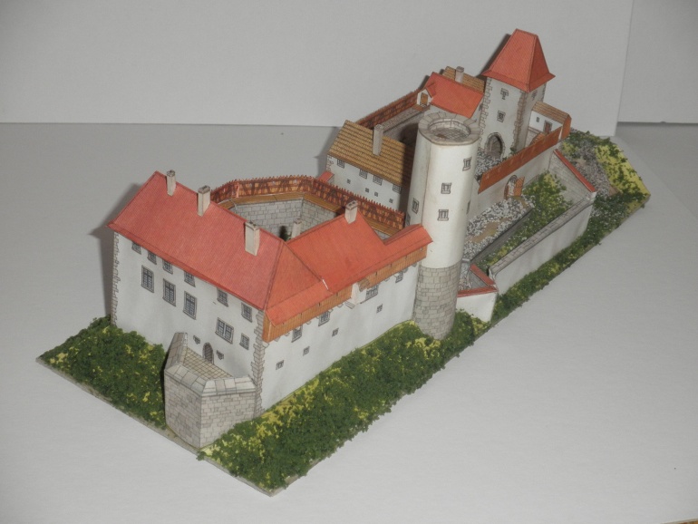 Skuhrov nad Bělou (Plná velikost v novém okně) Skuhrov nad Bělou
