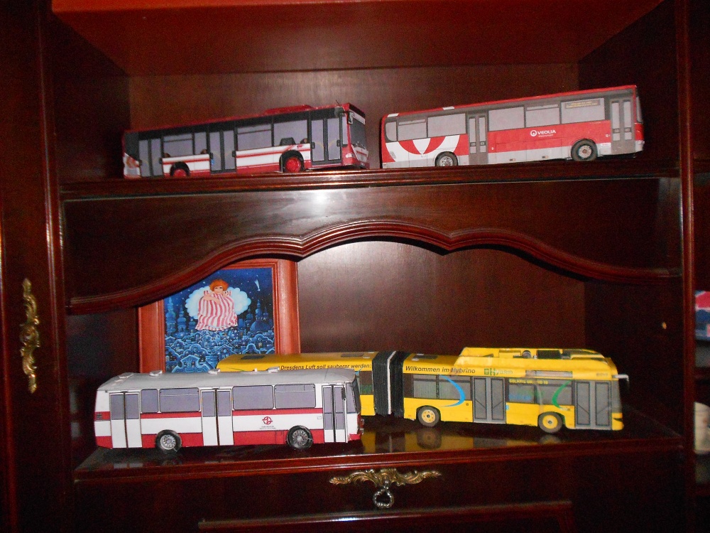 Solaris Uhrbino 18 Hybryd (Pln� velikost v nov�m okn�) Solaris Uhrbino 18 Hybryd