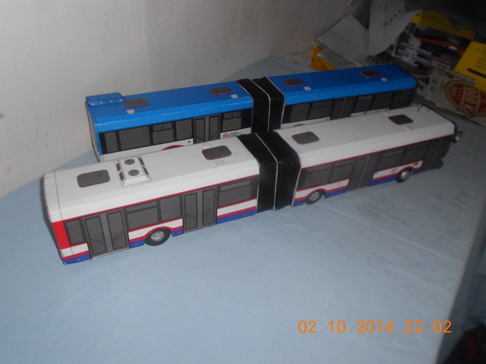 253090