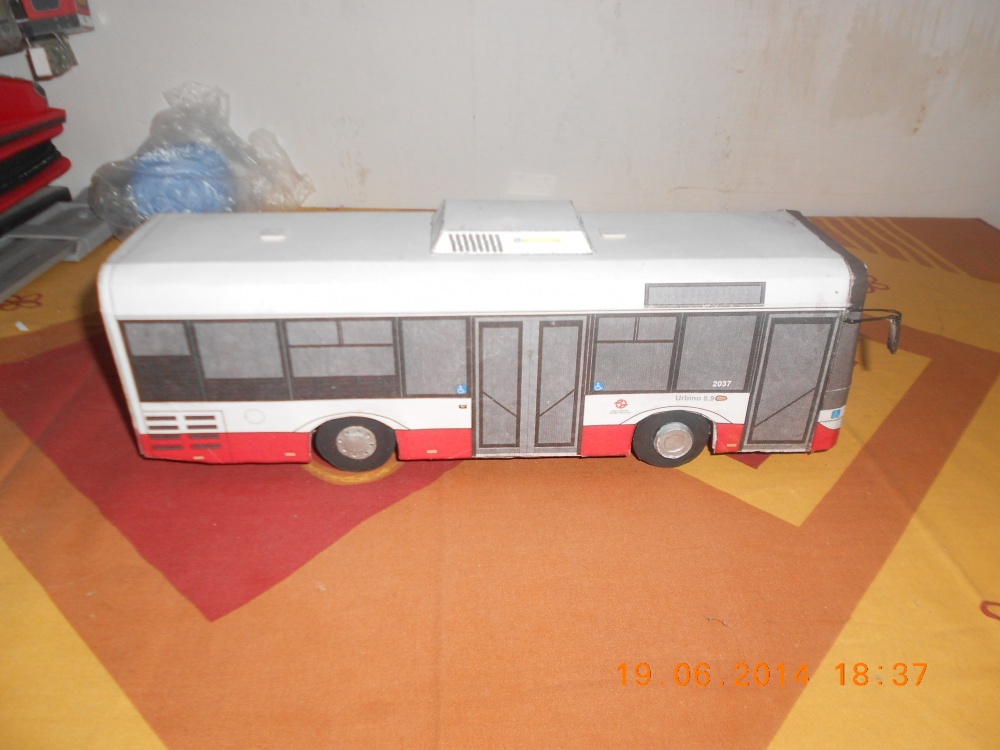 Solaris urbino 8,9 (Plná velikost v novém okně) Solaris urbino 8,9