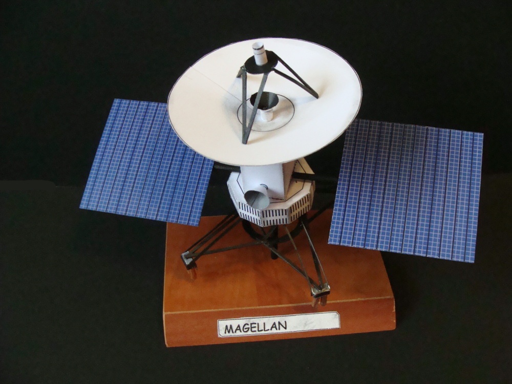 sonda Magellan (Plná velikost v novém okně) sonda Magellan