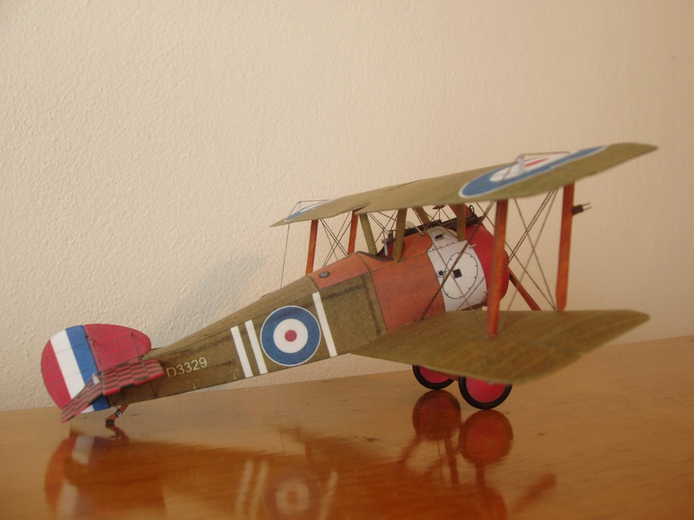 Sopwith F.1 Camel (Plná velikost v novém okně) Sopwith F.1 Camel