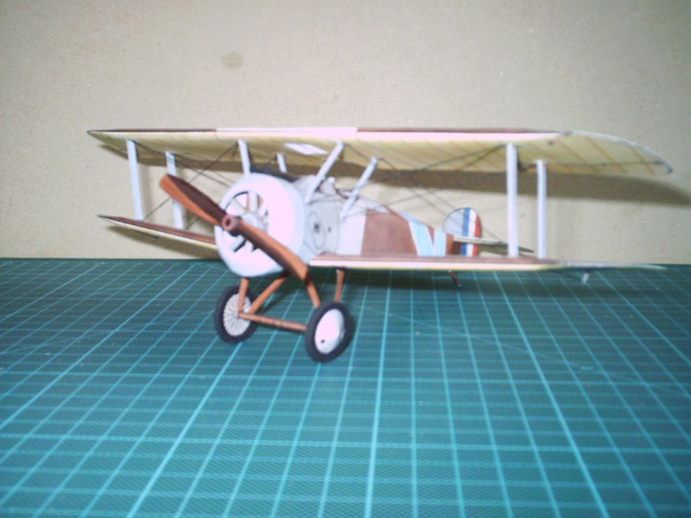 Sopwith F.1 Camel (Plná velikost v novém okně) Sopwith F.1 Camel